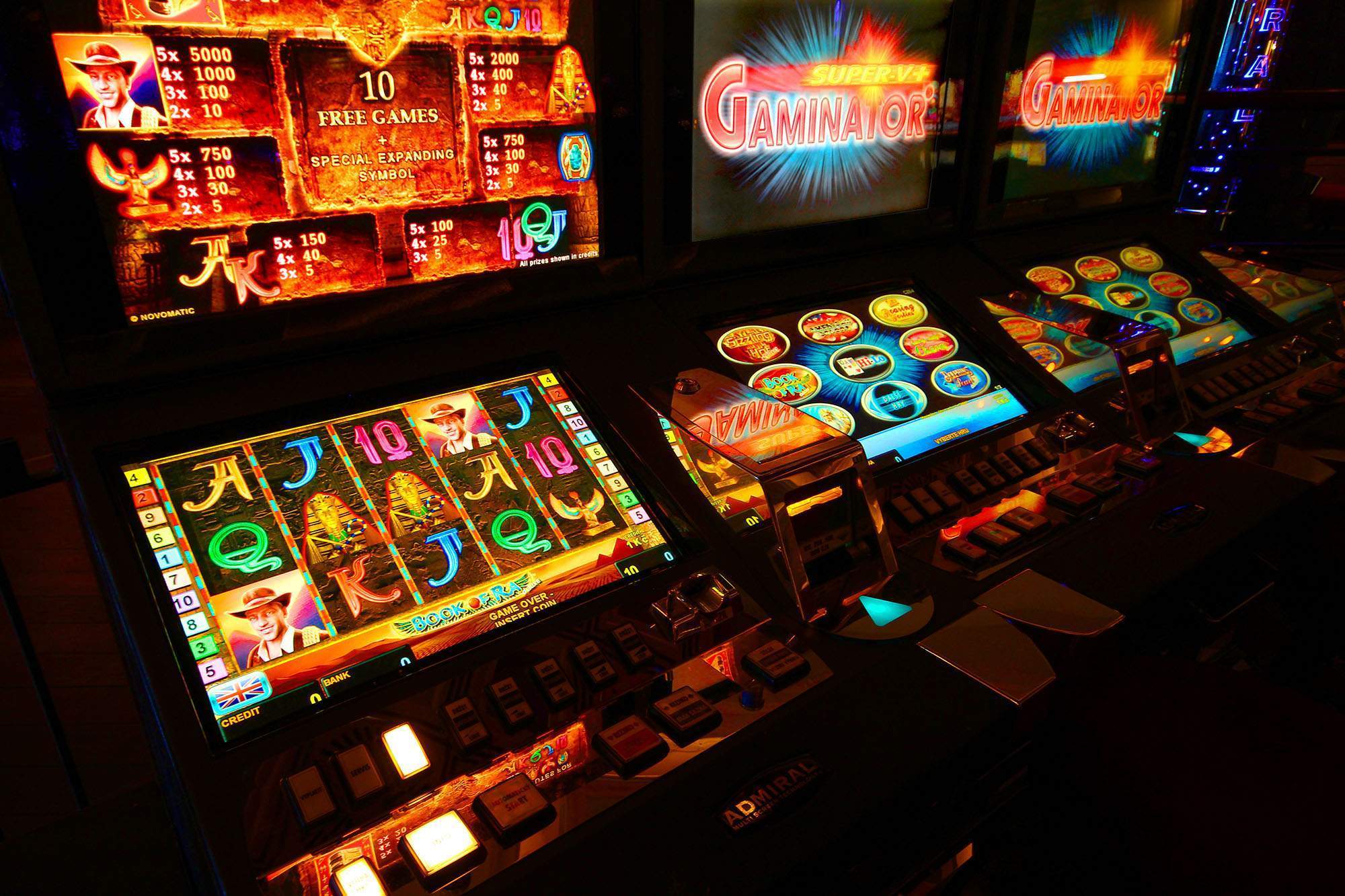Адмирал казино х 1000 поиграть в игровые автоматы без регистрации смс